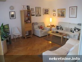 SAVSKI VENAC DEDINJE 90m2 , T ,1400e